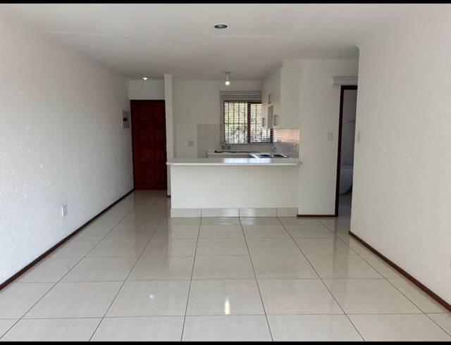 2 BEDROOM APARTMENT FOR SALE IN FAIRLAND